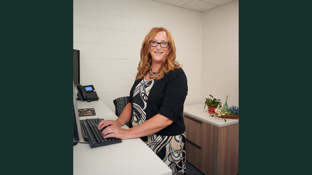 wendy-vorpahl-cedar-community-career Wendy Vorpahl, financial services supervisor at Cedar Community.